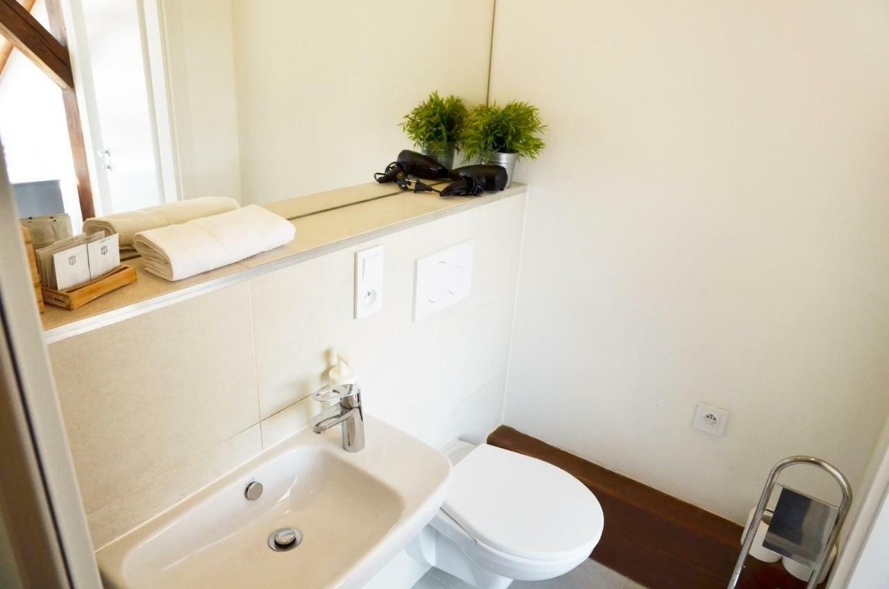 The Republic Garden Hostel Prague Luaran gambar