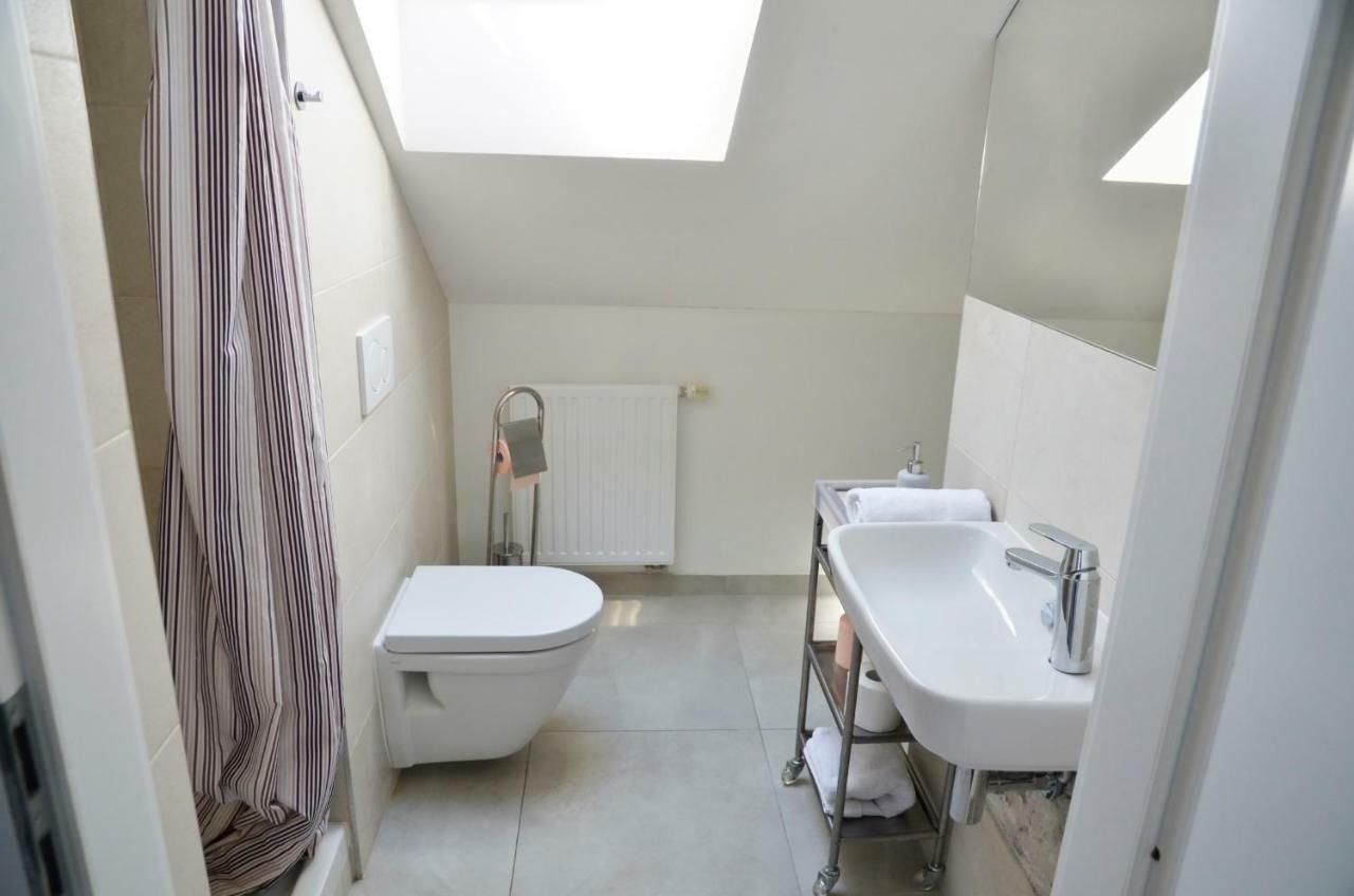 The Republic Garden Hostel Prague Luaran gambar